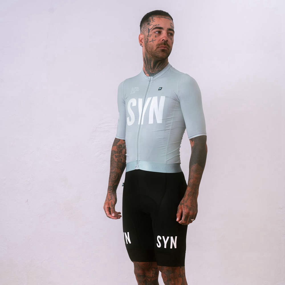 Cycling Gear Brands - Srebrnoszary zestaw męskich oddychających koszulek rowerowych
